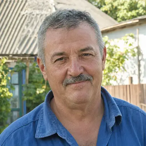 Михайло